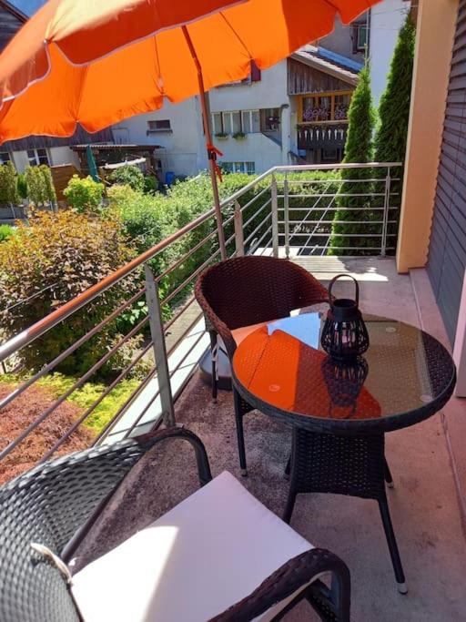 New.. Matten Central Family Suite, Sleeps 4 Matten bei Interlaken Eksteriør bilde